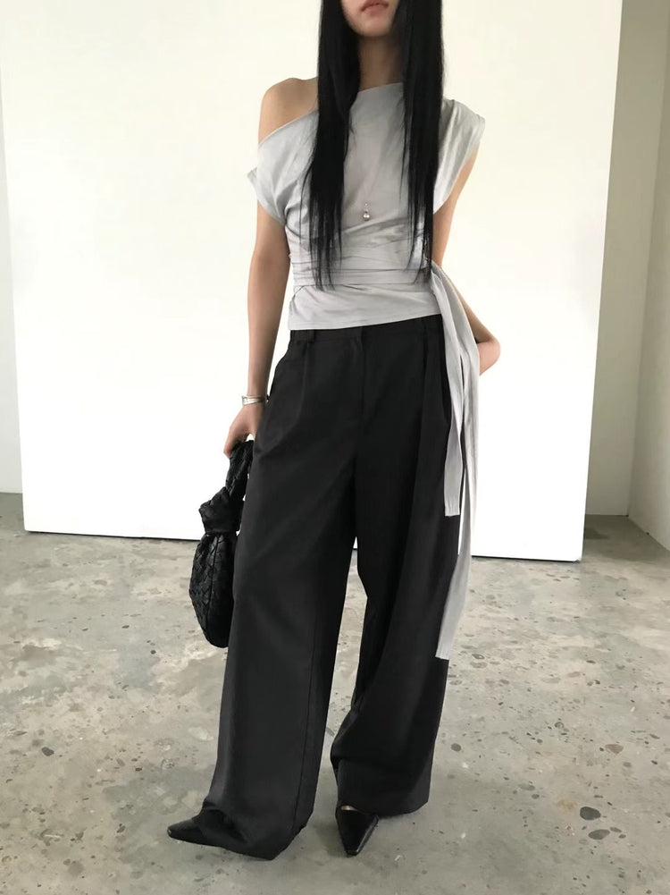 美肩綁帶修腰細節上衣