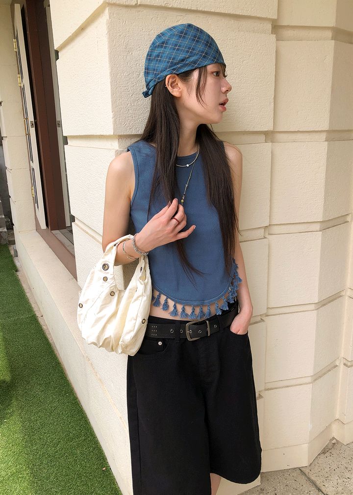 撞色格紋造型方巾