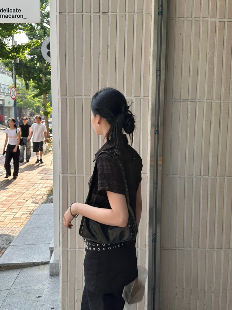 率性鉚釘細節袋(附長帶)