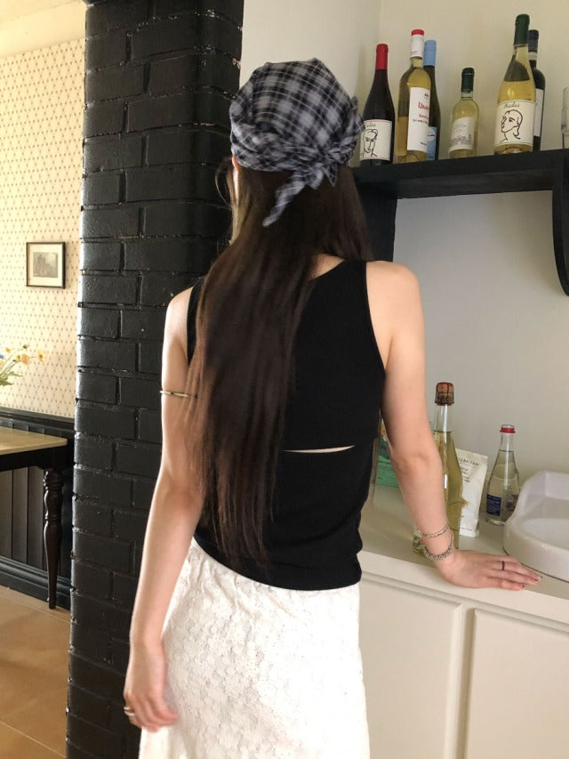 撞色格紋造型方巾