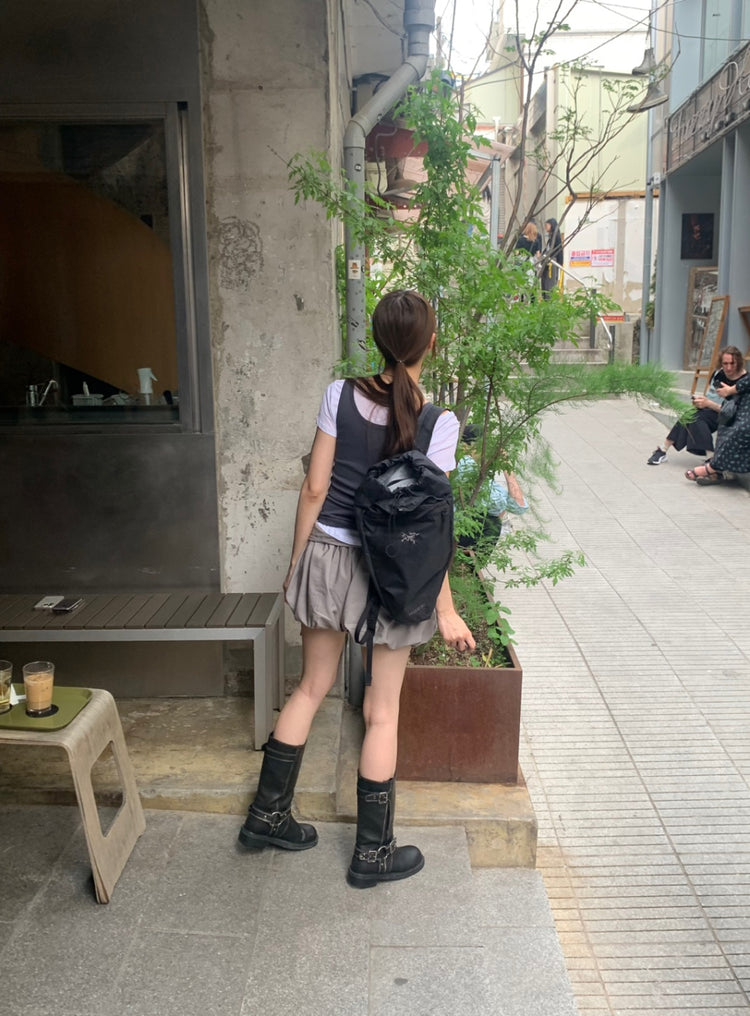 微透U領修腰上衣