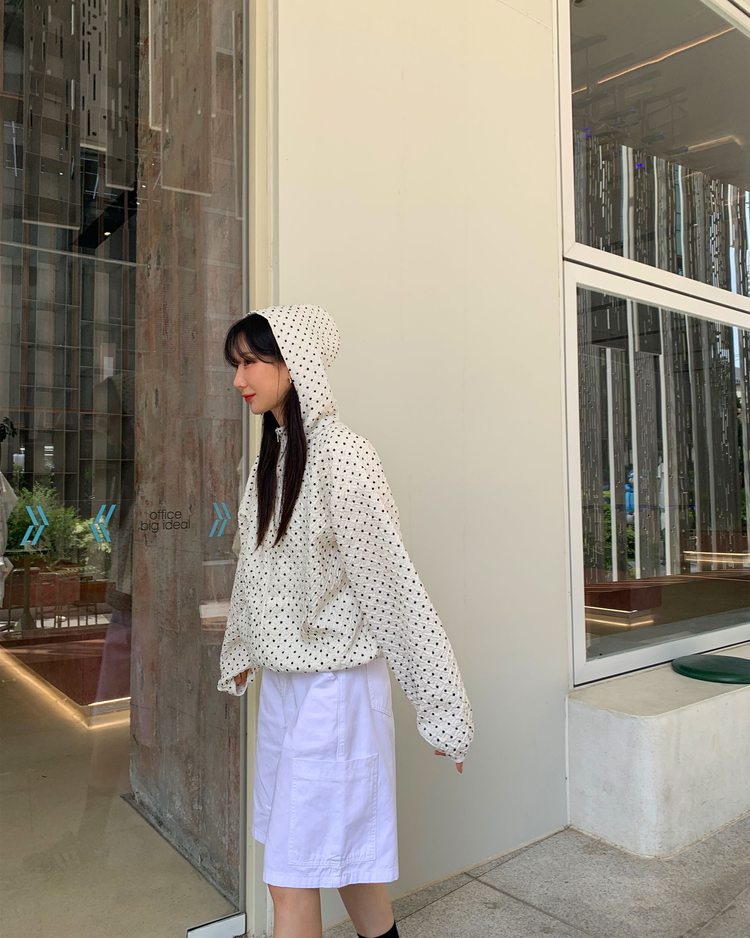 背扣側口袋細節五分褲