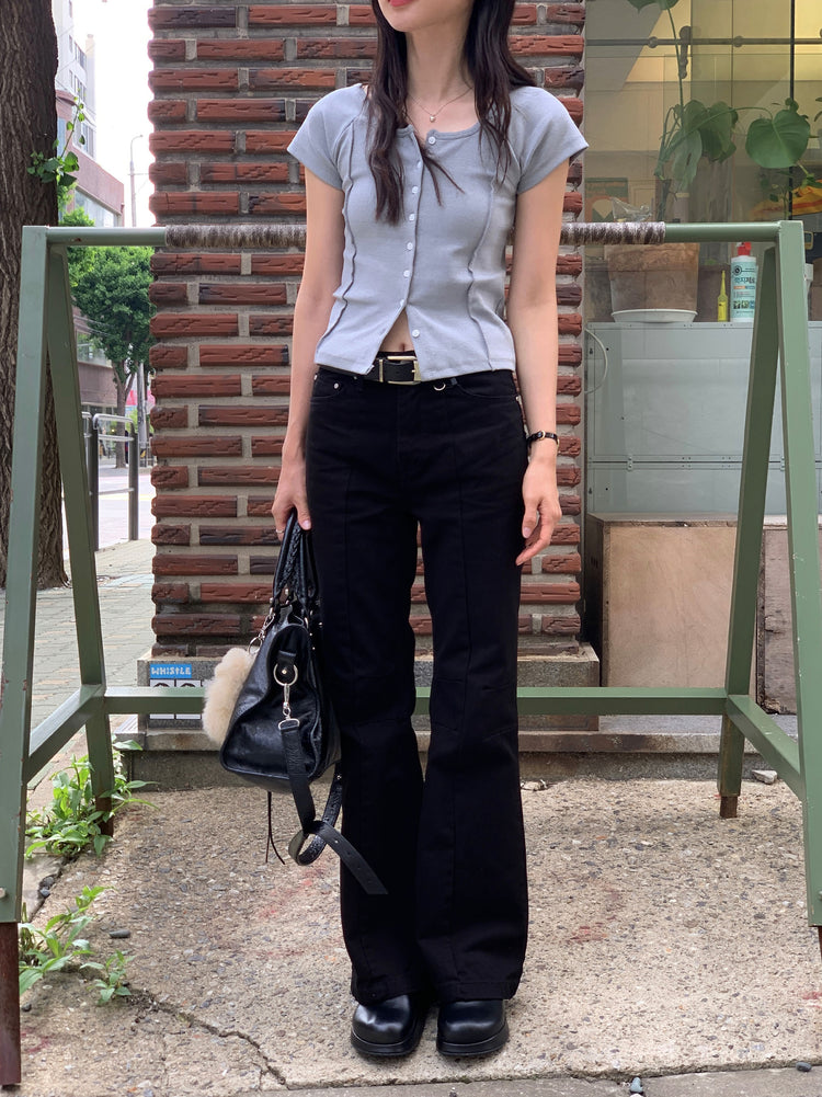明壓線排鈕修身上衣