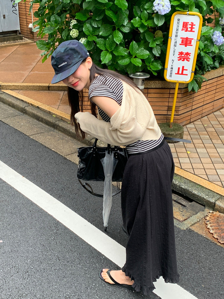 美鎖骨細節條紋上衣