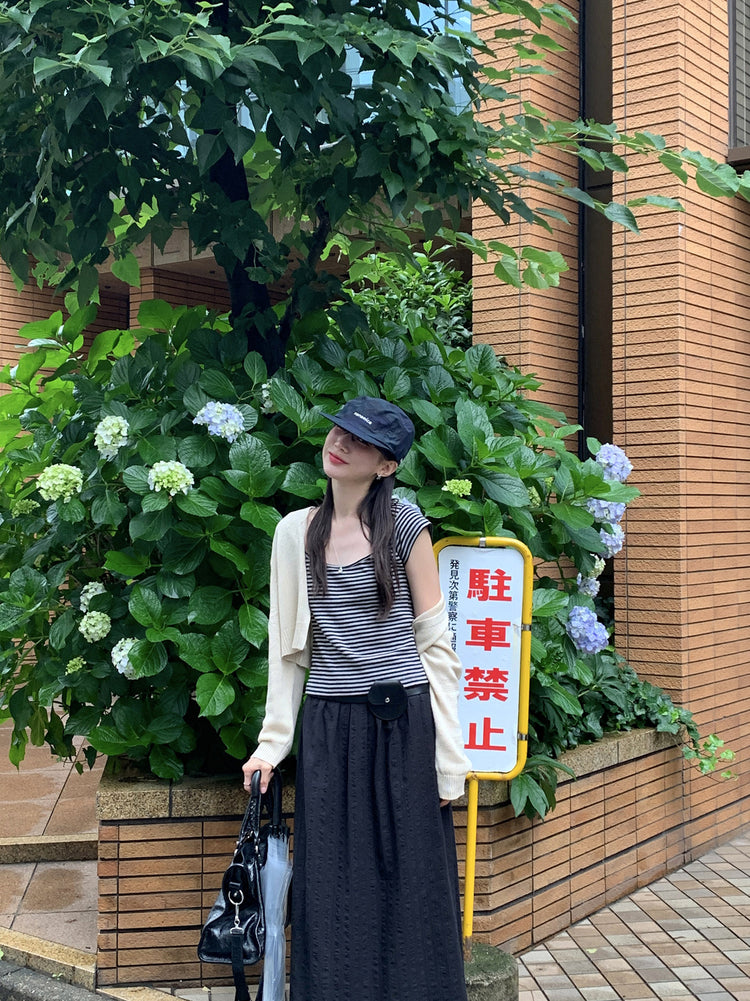 美鎖骨細節條紋上衣