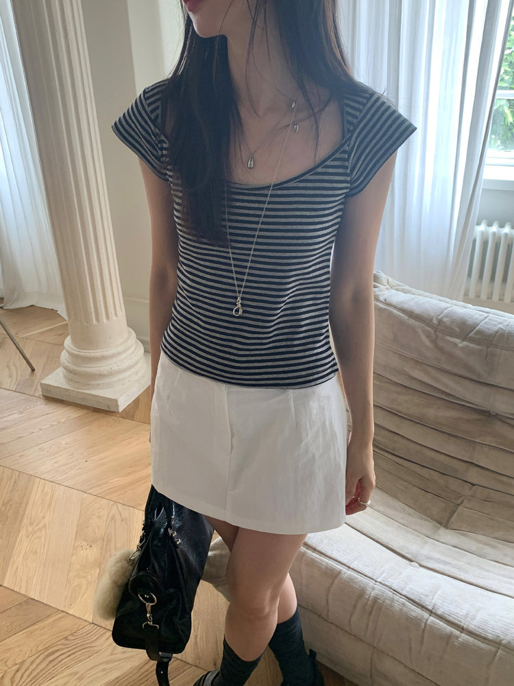 美鎖骨細節條紋上衣