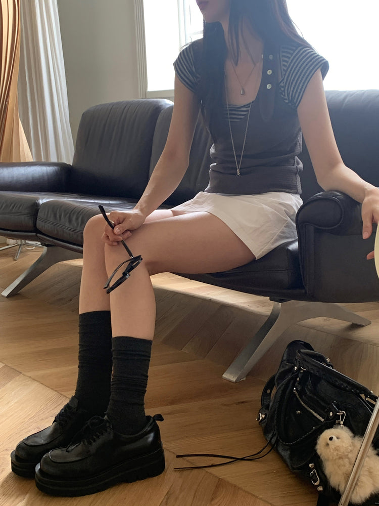 美鎖骨細節條紋上衣