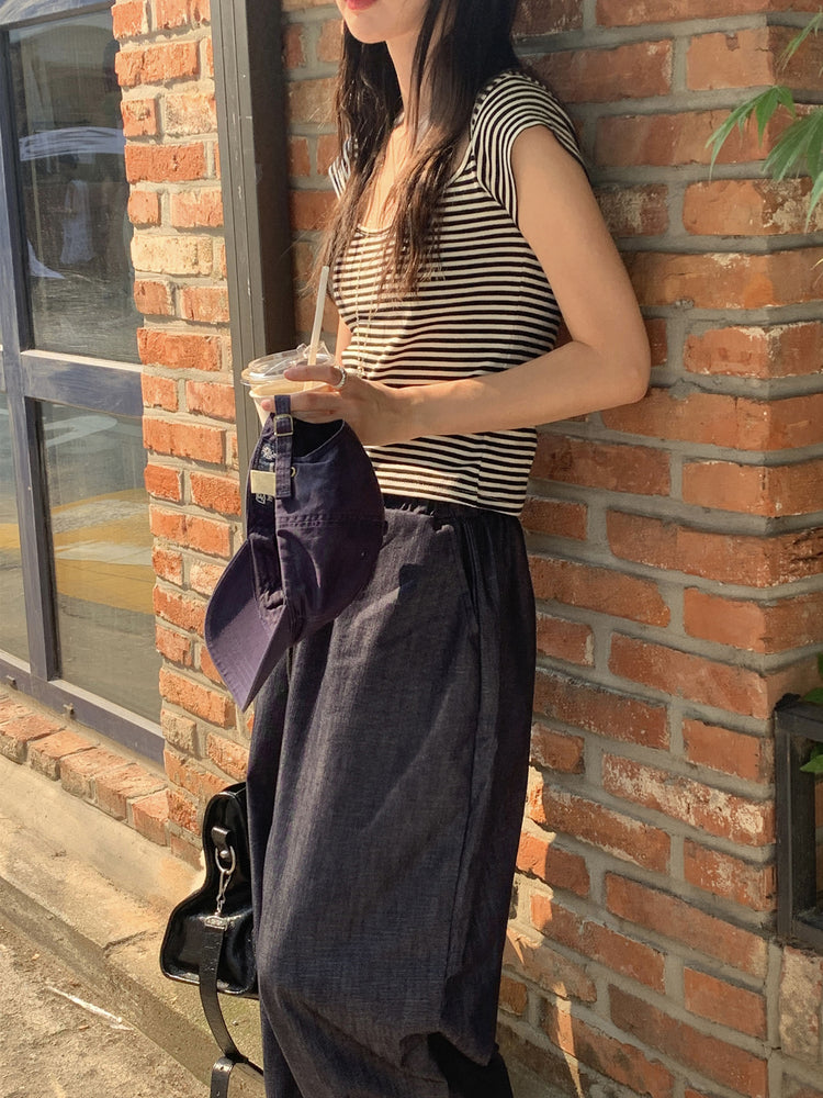美鎖骨細節條紋上衣