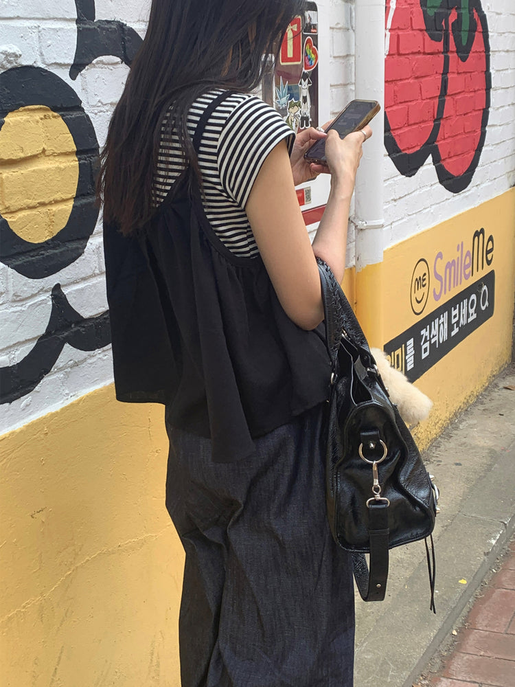 美鎖骨細節條紋上衣