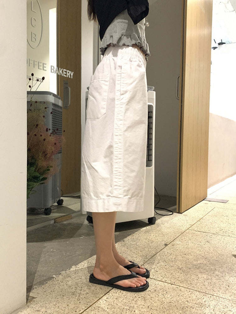 壓花蕾絲胸線細節荷葉邊背心