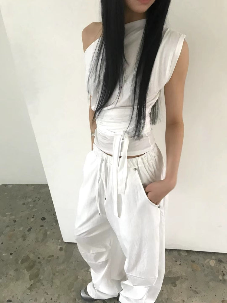 美肩綁帶修腰細節上衣