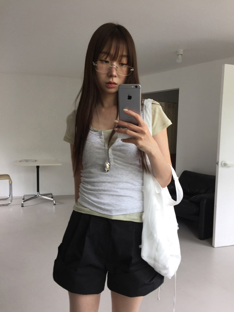 微透U領修腰上衣