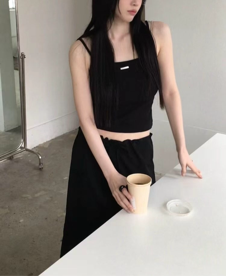 細帶金屬扣細節背心