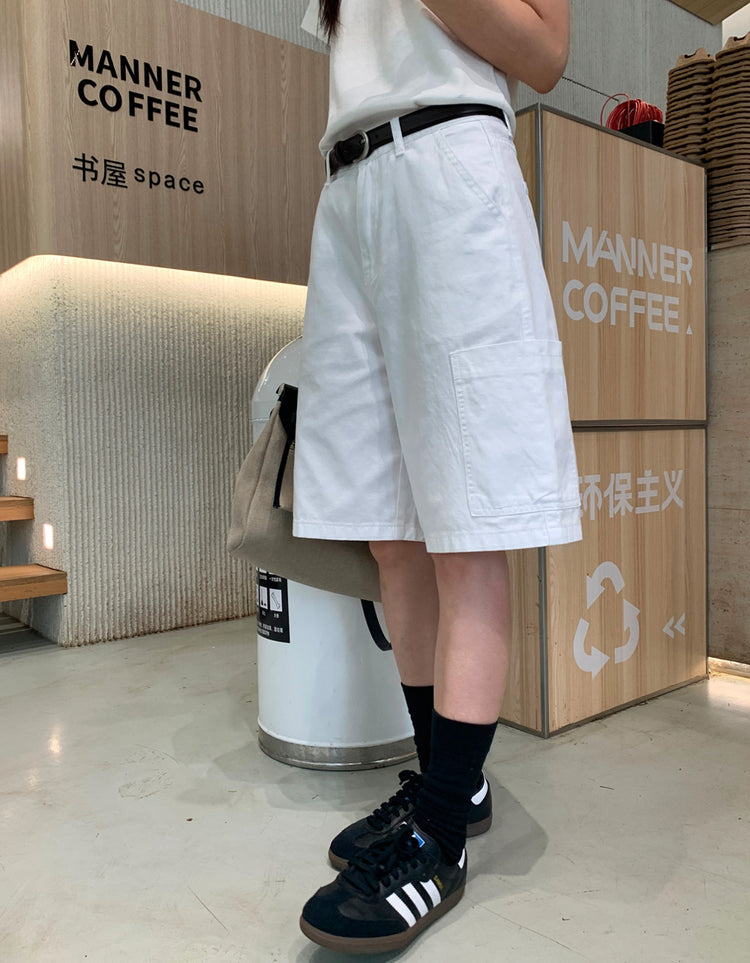 背扣側口袋細節五分褲