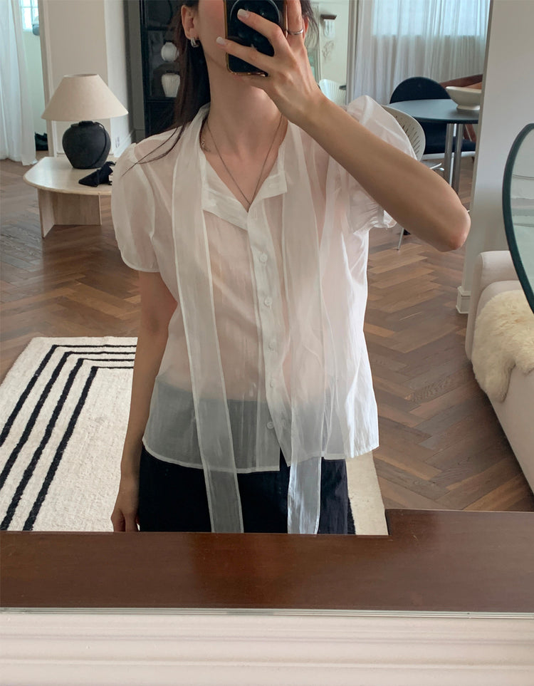 微透膚垂帶細節襯衫