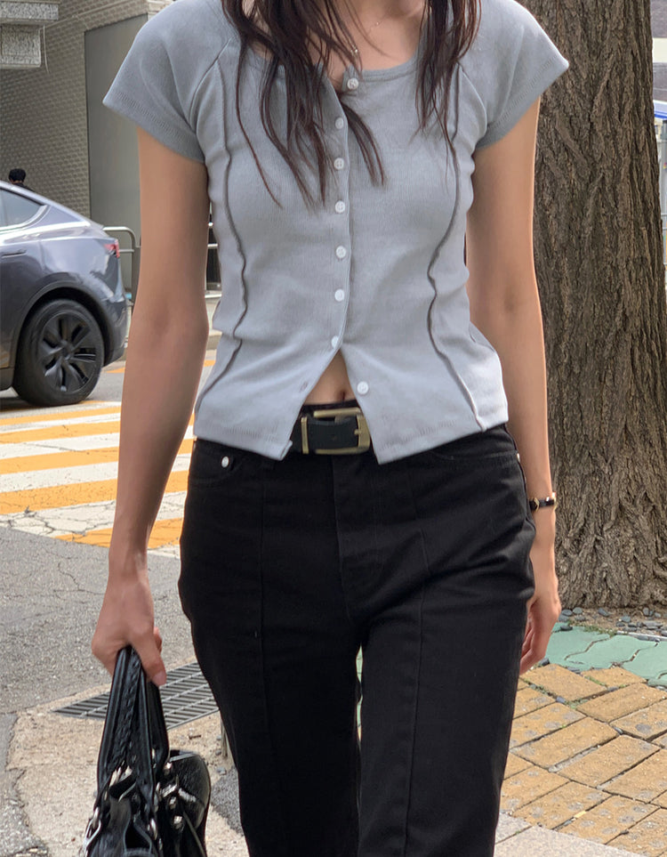 明壓線排鈕修身上衣
