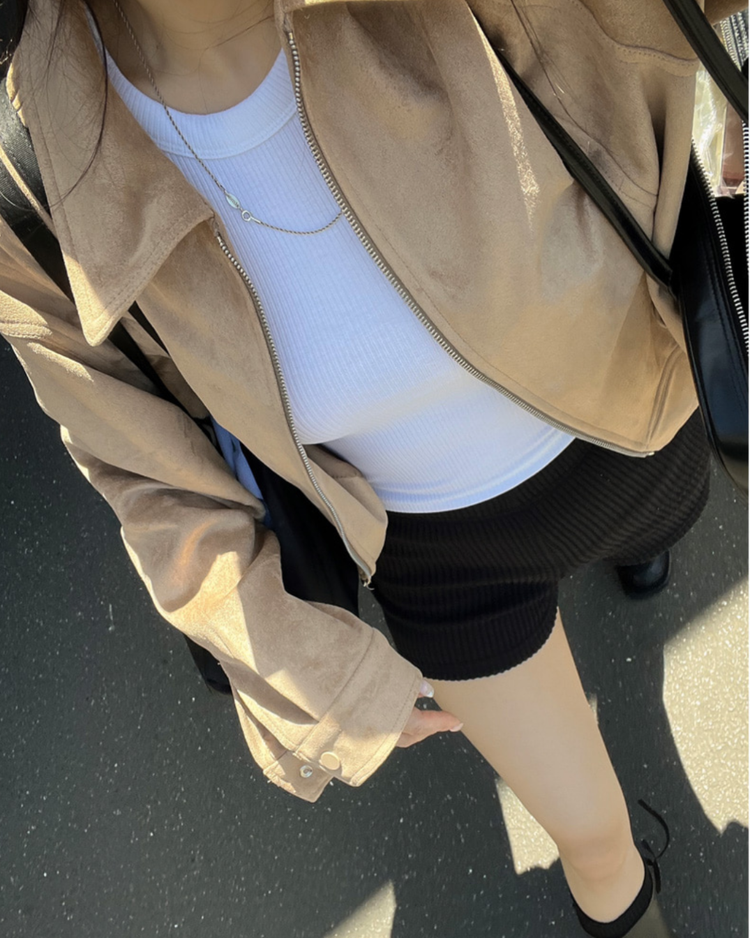 (現)粗坑紋細節迷你修身短褲