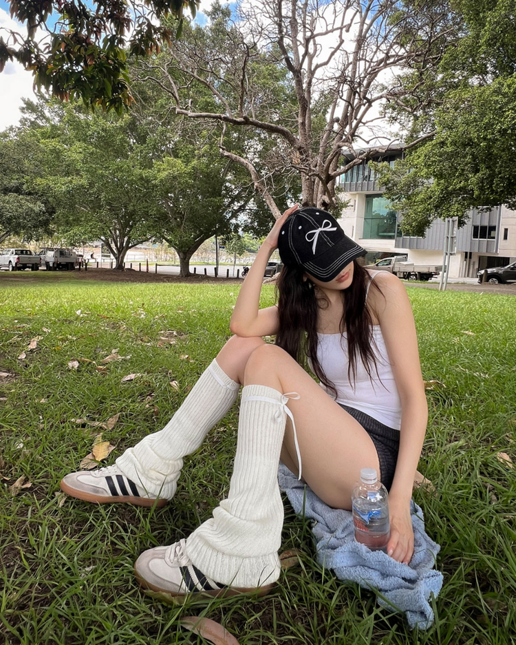 (現)粗坑紋細節迷你修身短褲