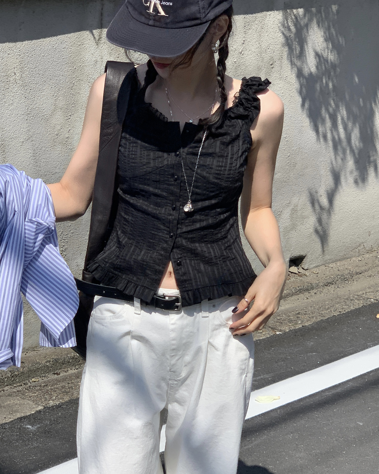蕾絲細節修腰兩穿上衣