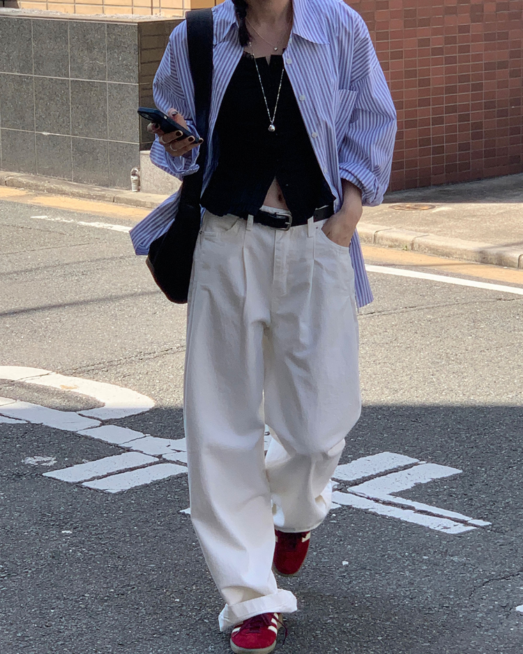蕾絲細節修腰兩穿上衣