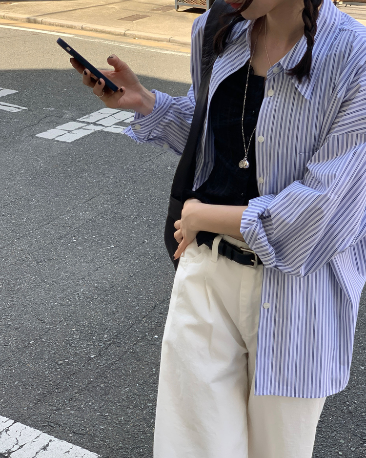 蕾絲細節修腰兩穿上衣