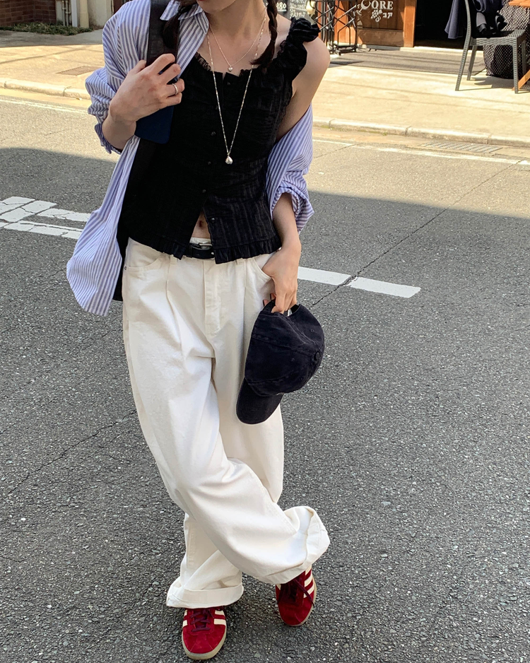 蕾絲細節修腰兩穿上衣