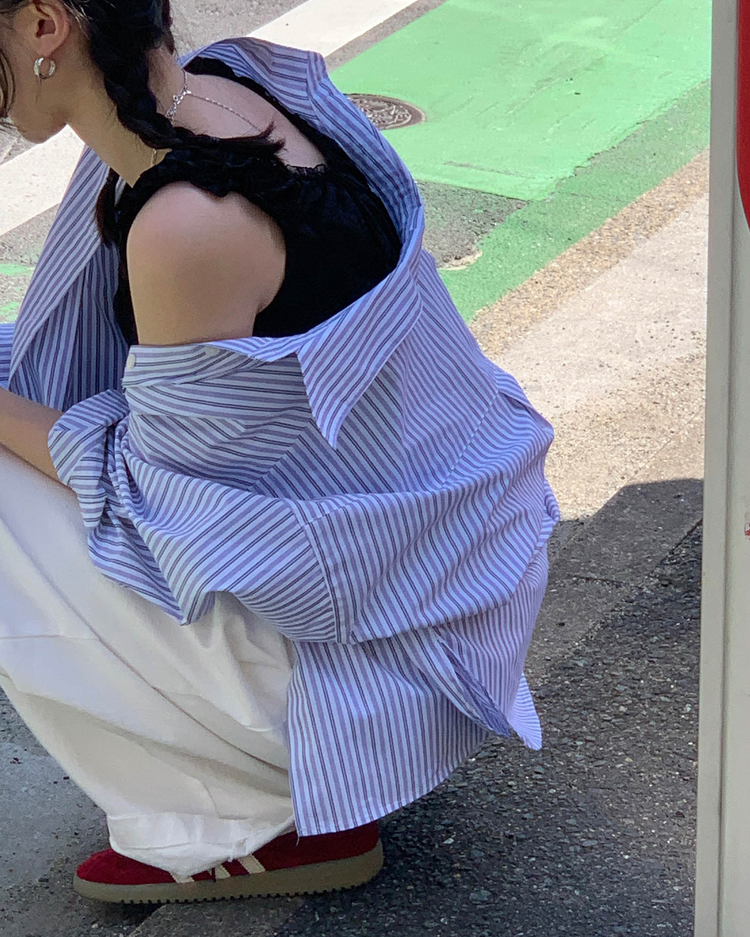 蕾絲細節修腰兩穿上衣