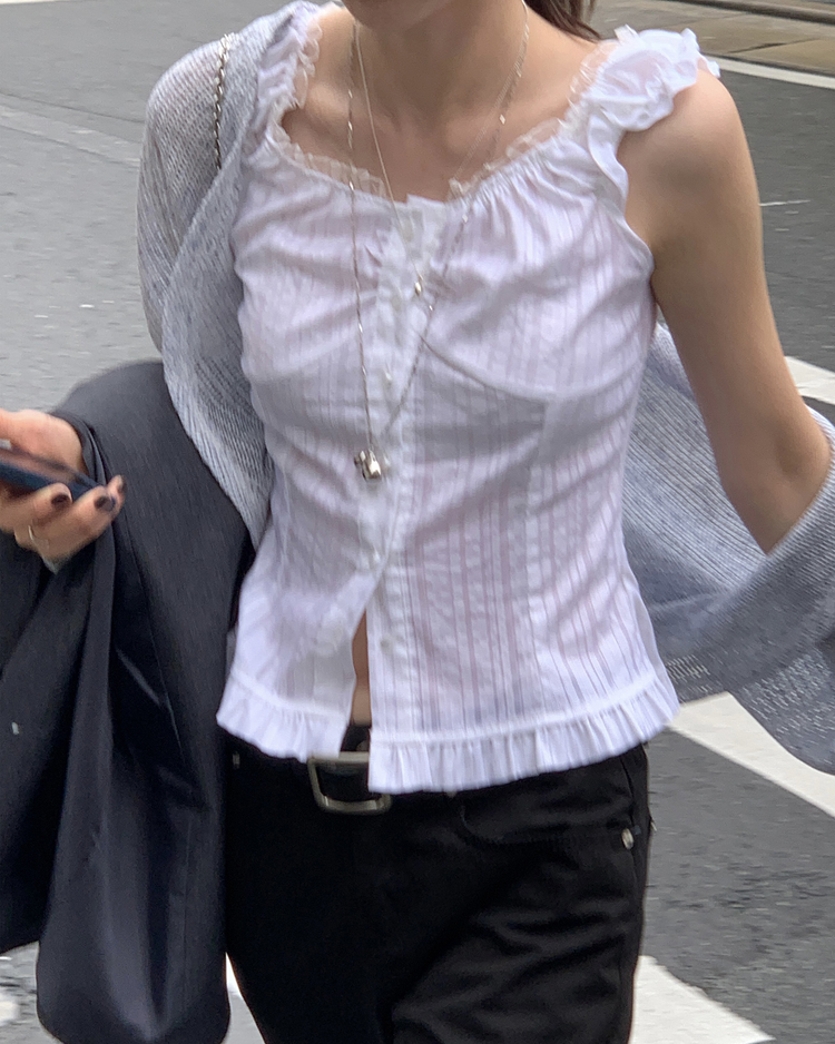 蕾絲細節修腰兩穿上衣