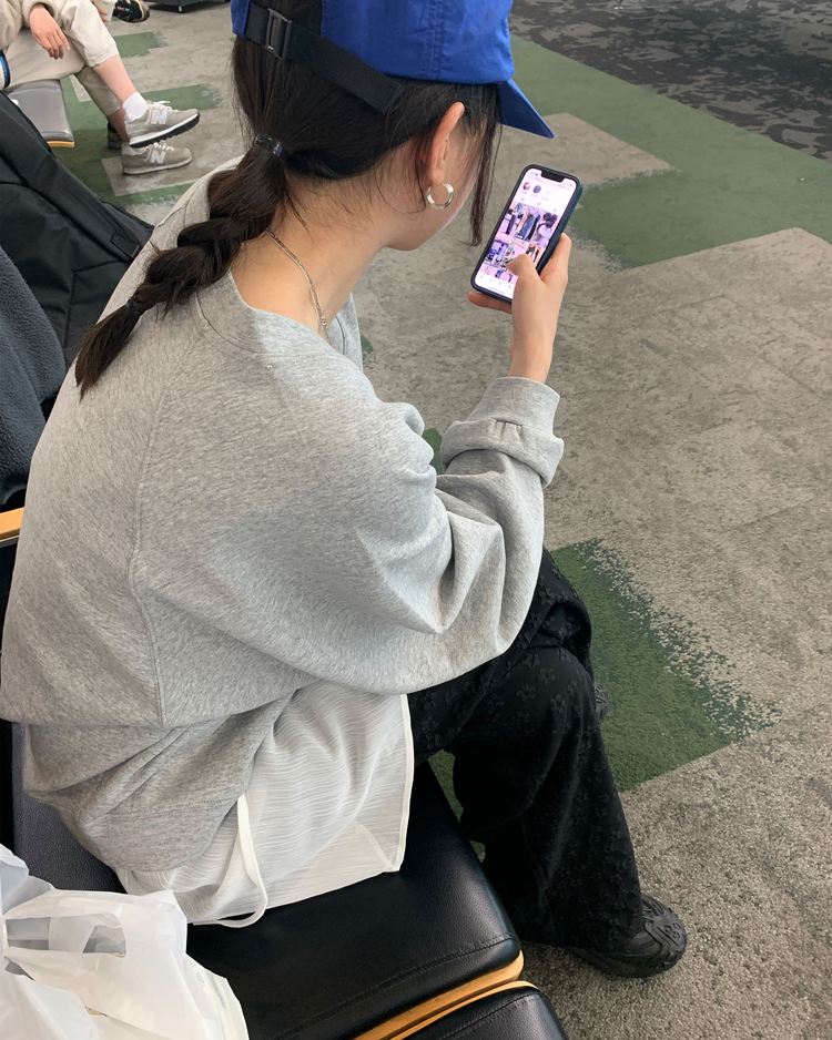 壓凸花花細節垂帶直褲