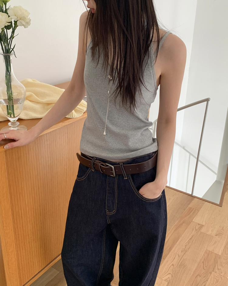 基礎掛脖V領上衣