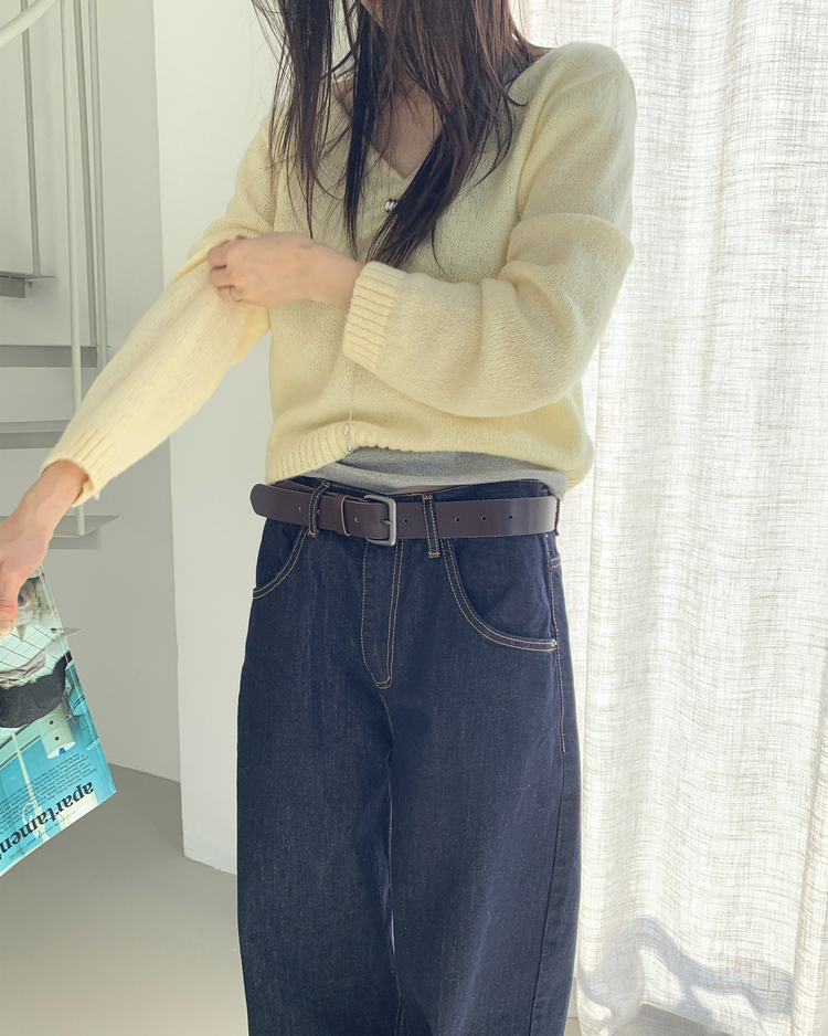 基礎掛脖V領上衣