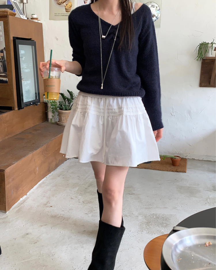 壓褶層次垂帶短裙