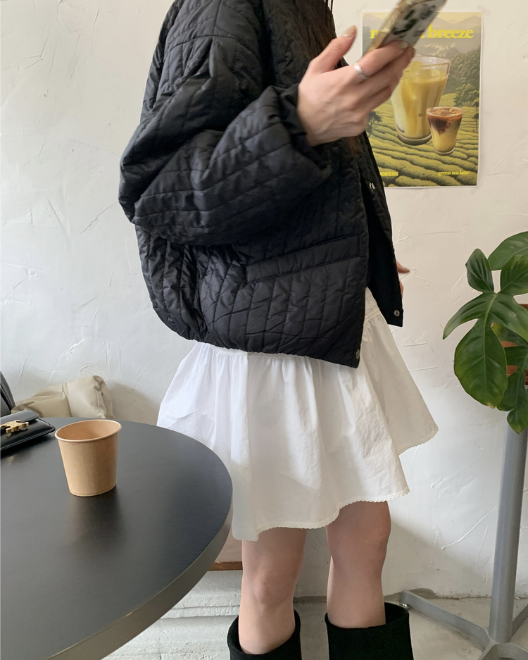 壓褶層次垂帶短裙