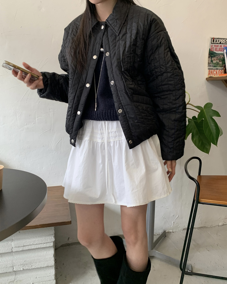 壓褶層次垂帶短裙