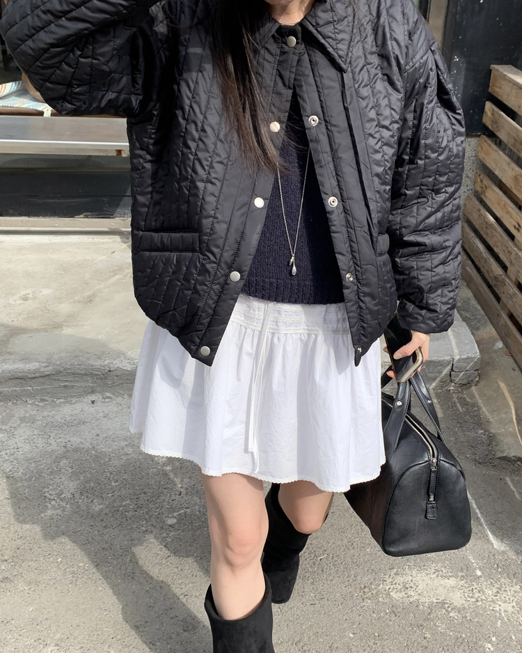 壓褶層次垂帶短裙