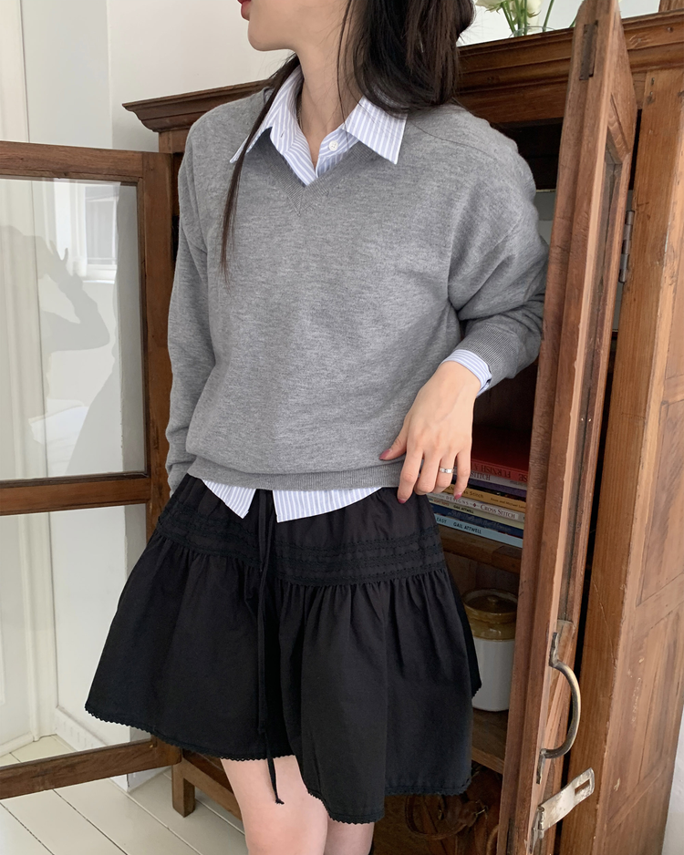 壓褶層次垂帶短裙