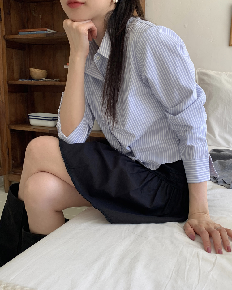壓褶層次垂帶短裙