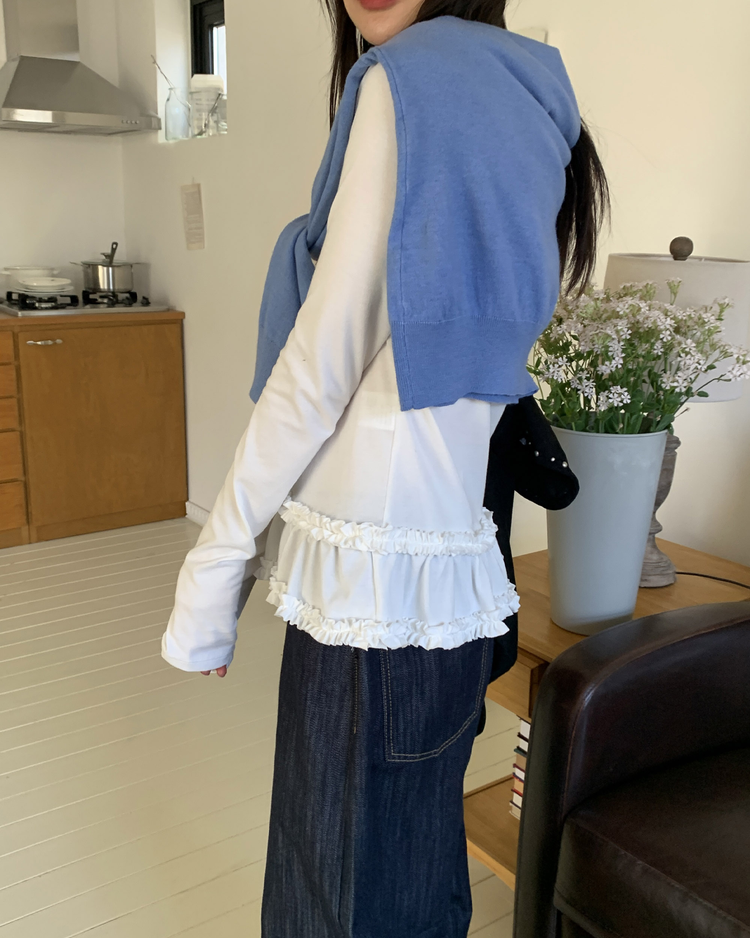 蛋糕邊下擺造型上衣