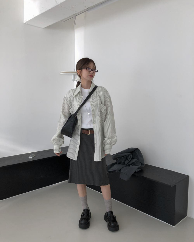 基礎修腰弧下擺上衣