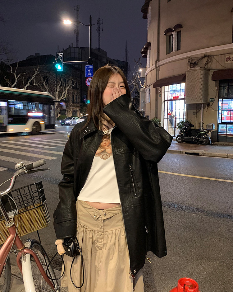修腰微扇壓褶綁帶細節半裙