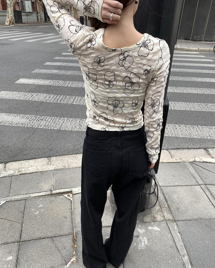 撞色皺褶花紋理上衣