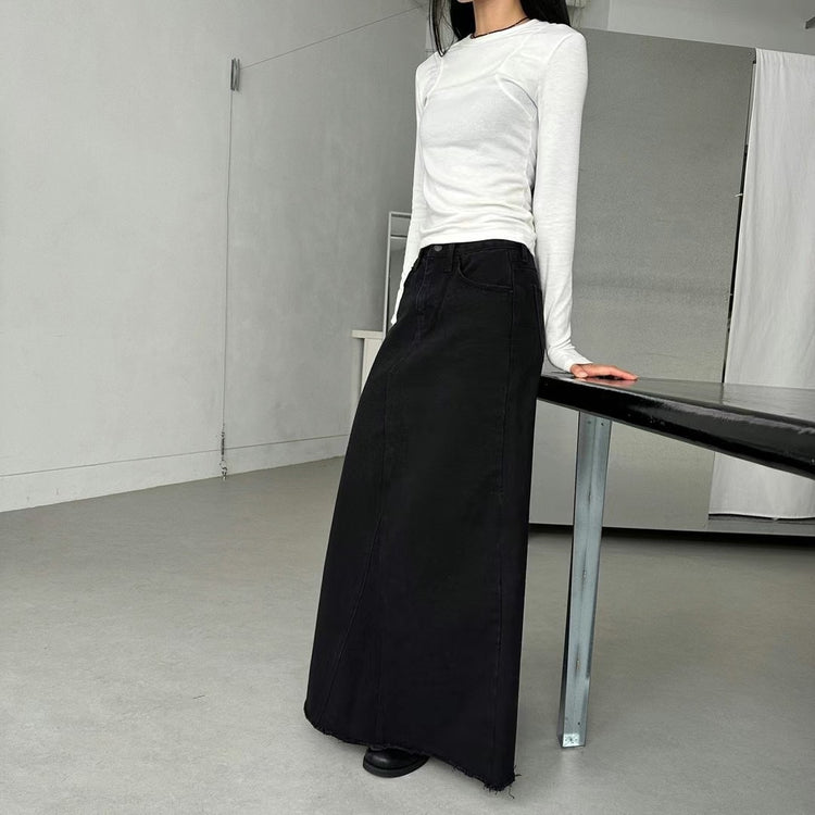 (現)鬚邊細節後開叉牛仔半裙