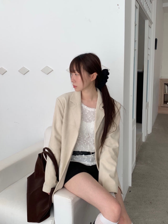 美肩透膚顆粒感細節上衣