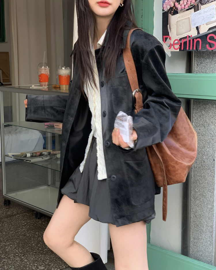 透膚蕾絲翻領修腰上衣