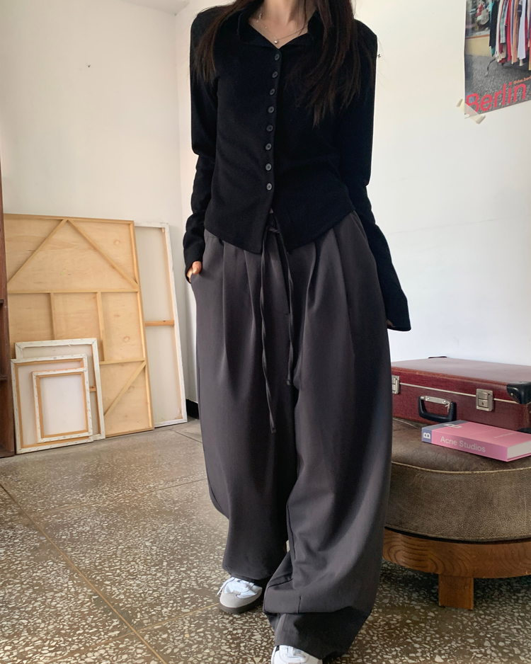翻領弧下擺修腰排鈕上衣