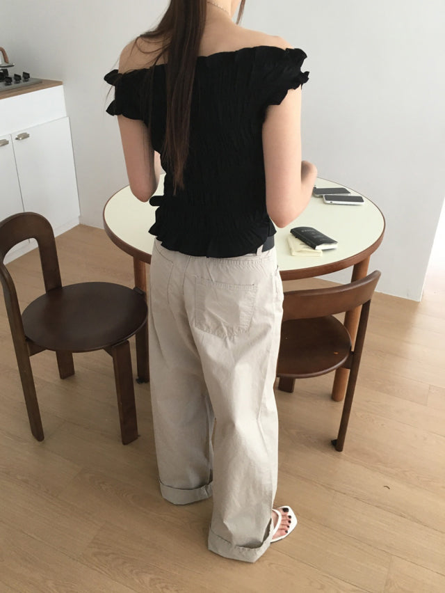 美肩抓皺層次細節上衣