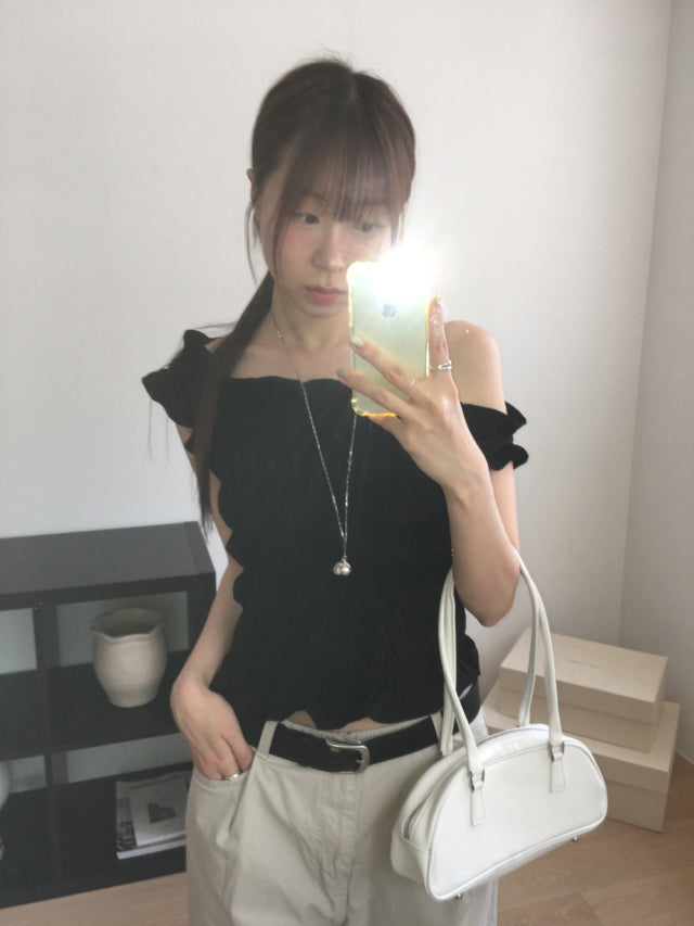 美肩抓皺層次細節上衣