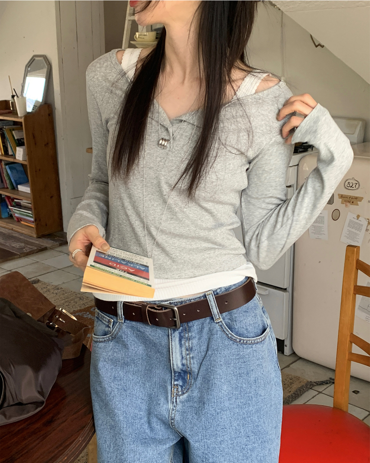 美色圓領半扣鈕細節上衣