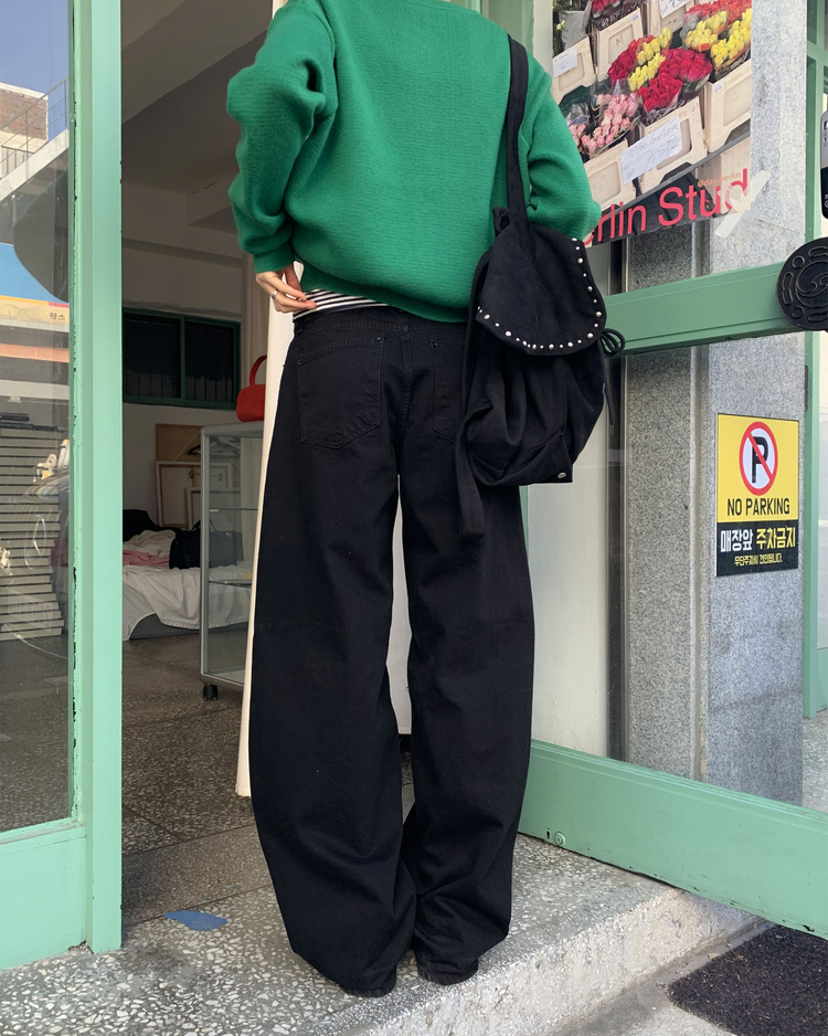基礎排鈕修腰針織上衣