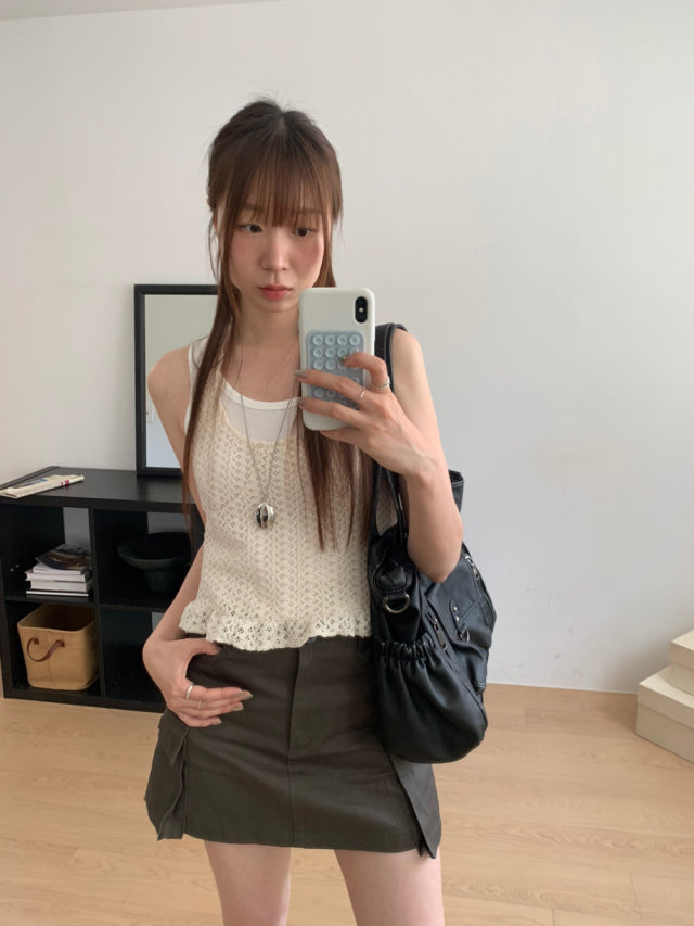 鈎織細節掛脖綁帶上衣